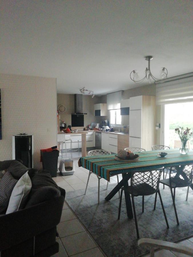 Ferienwohnung La Conviviale Saintes Exterior foto